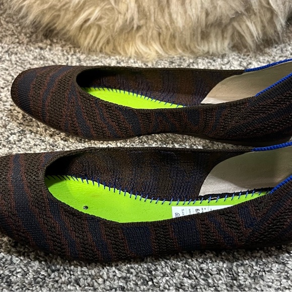 Rothy’s ballet flats chocolate and navy zebra Size 9 - Picture 3 of 6